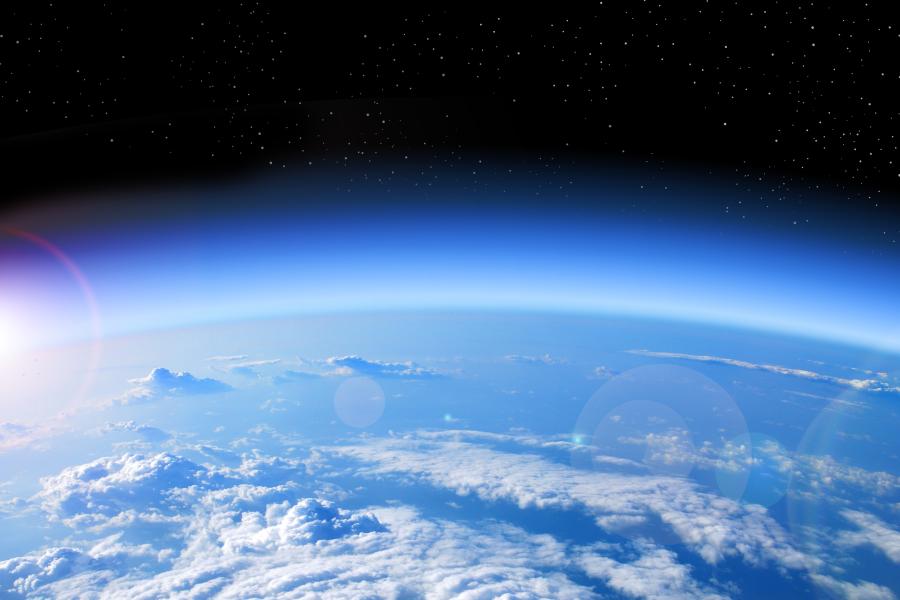 विश्व ओजोन दिवस : धरती की सुरक्षा कवच को बचाने की जिम्मेदारी